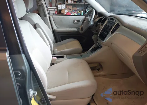 2005 Toyota Highlander V6 from USA, damaged, VIN JTEEP21A550075798